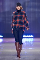 072_AX4P6382